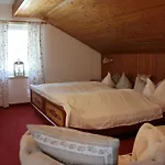 Haus Guentli بيت ضيافة ميتلبرغ