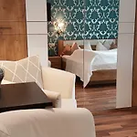 Haus Guentli بيت ضيافة 3*