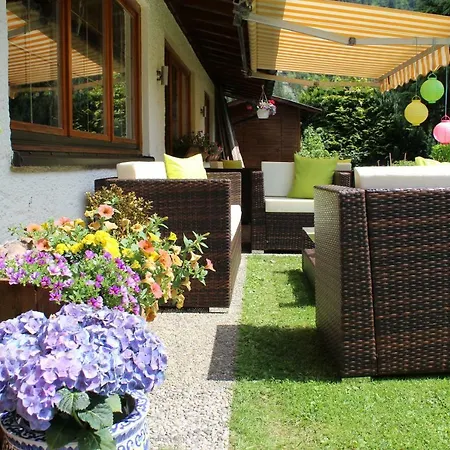 Haus Guentli Casa de hóspedes